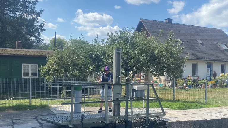 AVMS Sommerfest 2025 Mit dem Kanu auf der Lahn am Schleusentor