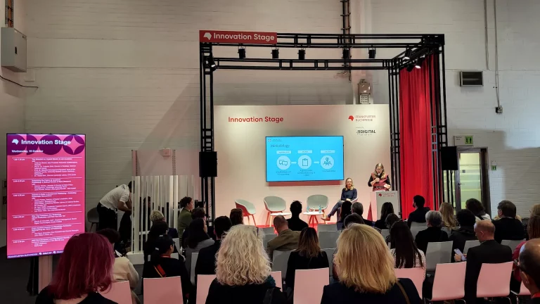 Frankfurter-Buchmesse-2025_Innovation-Stage-Buehne_1920x1080