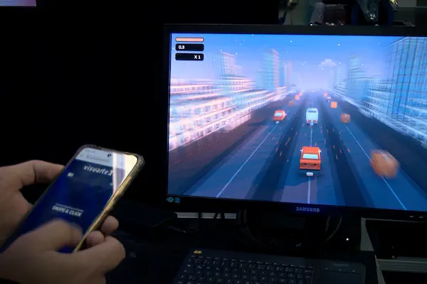 Interaktives Rennspiel mit Mediaplayer