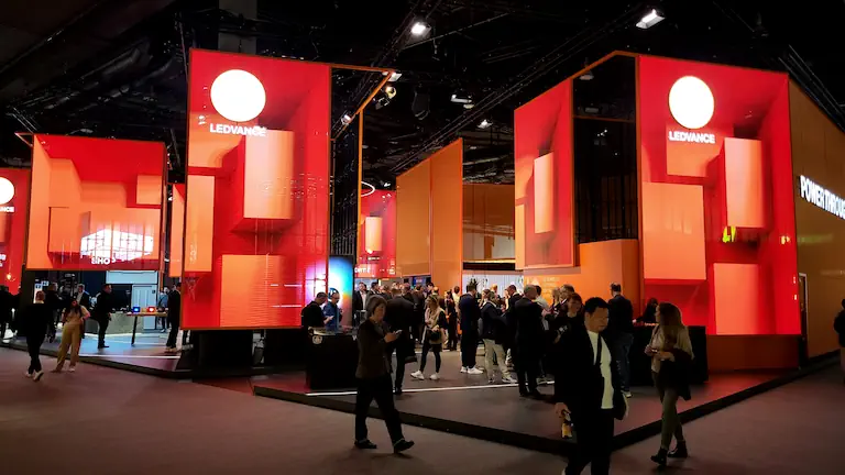 Light-Building-Ledvance-rot