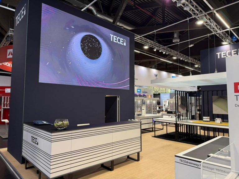 IFH-Intherm-Tece-LED-Wand