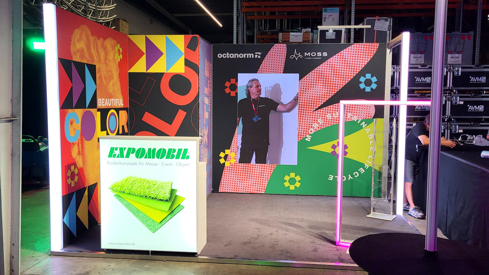 Event_Innovation Days in Sulzbach_Octawall Pro Booth with LED Modules